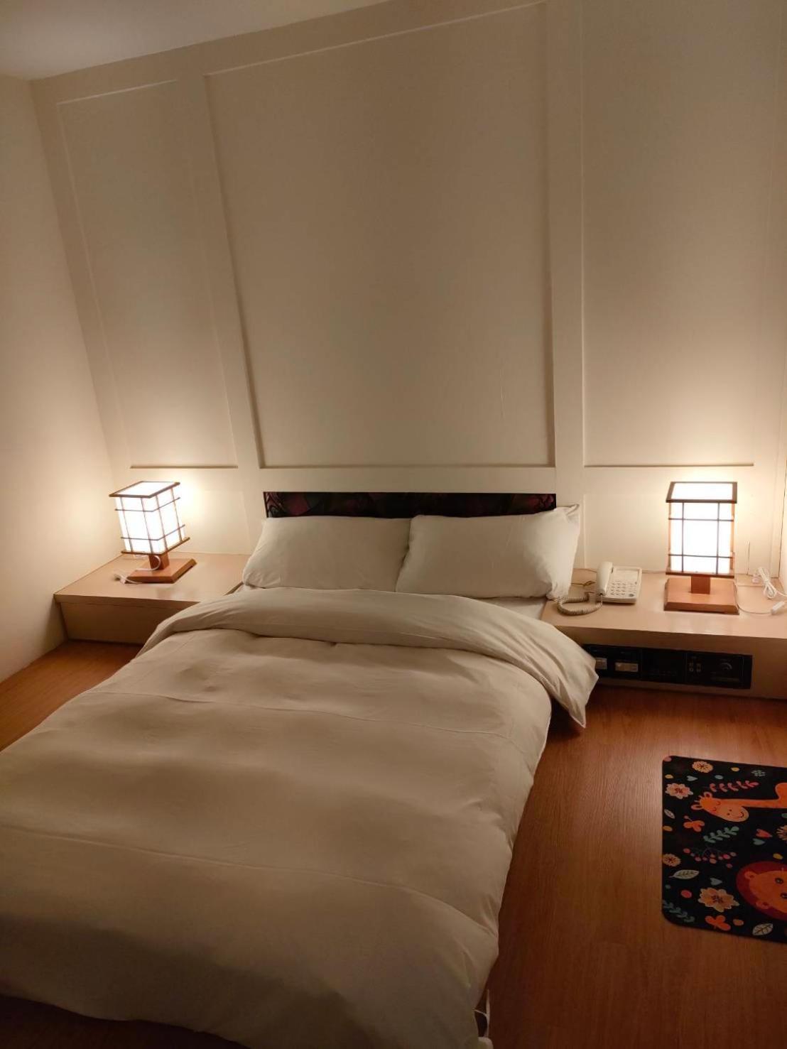 Dc Hotel 타이중 외부 사진